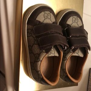 Gucci Sneakers (toddler) size 21